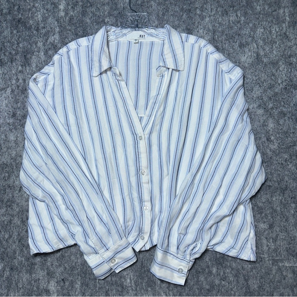 Kut from the Kloth Blue and White Striped Shirt Women’s Size Large